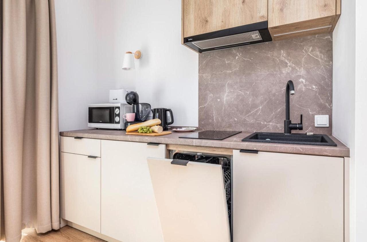 Jantaris B1 - Apartament 20M Od Plazy Mielno  Eksteriør billede